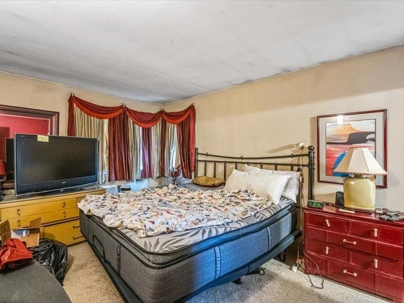 Photo of 3400 Parkway Drive