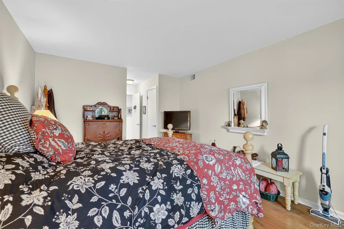 Photo of Unit 101 at 101 Eagle Bay Drive