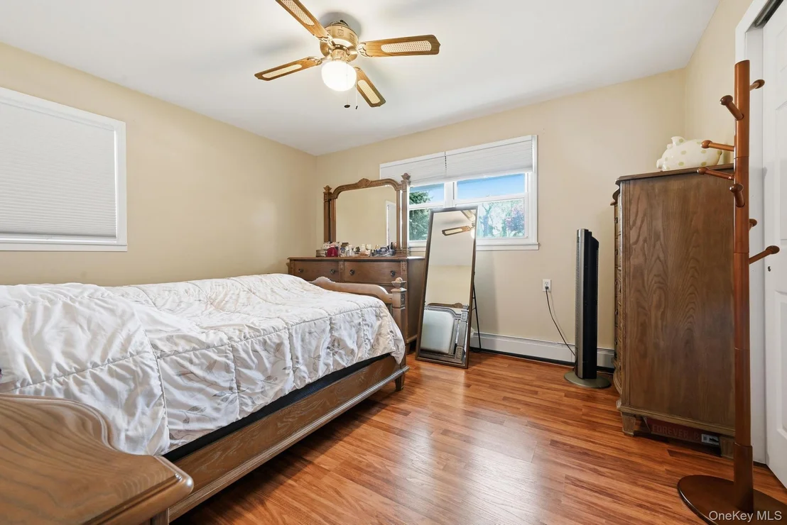 Photo of 440 Cole Place