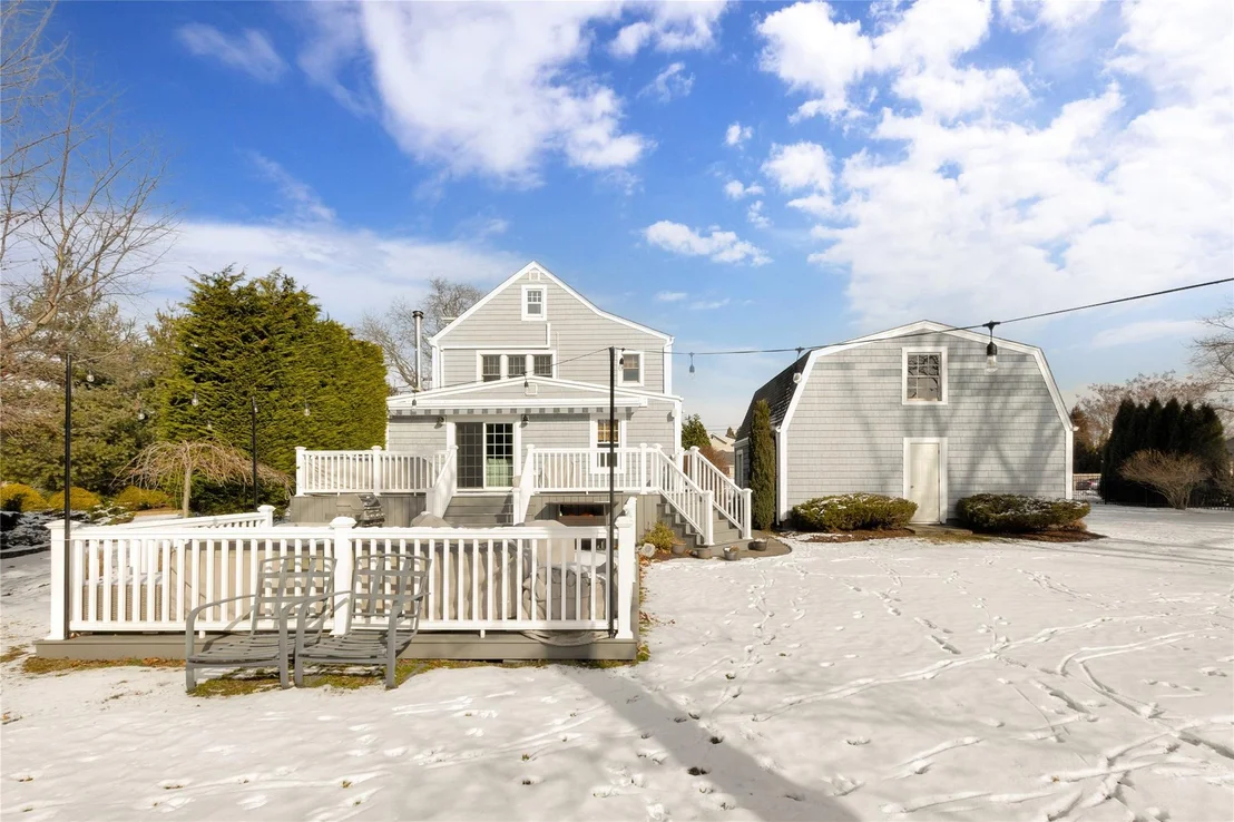 Photo of 32 Cedar Avenue Extension