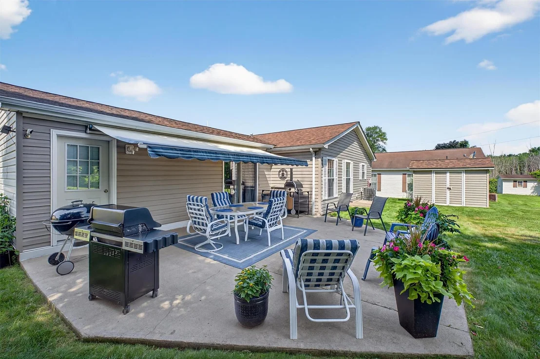 Photo of 99 Vero Drive