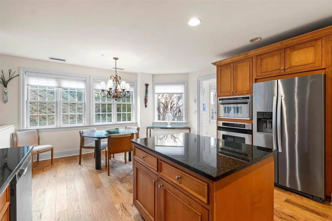 Photo of Unit 6 at 6 Highview Circle
