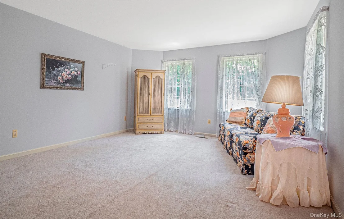 Photo of 84 Meadow Ridge Road