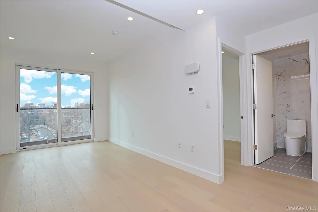 Photo of Unit 4B at 15002 Northern Boulevard
