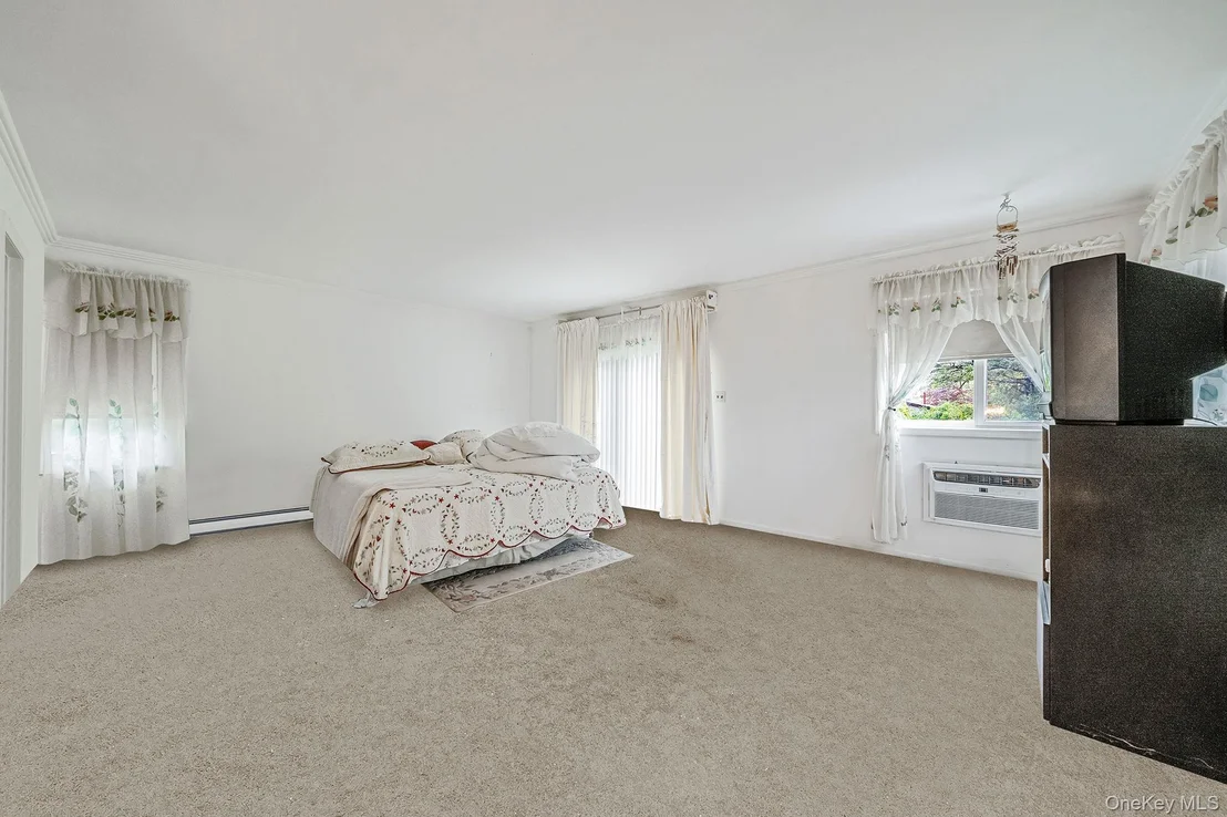 Photo of 8 Claremont Drive