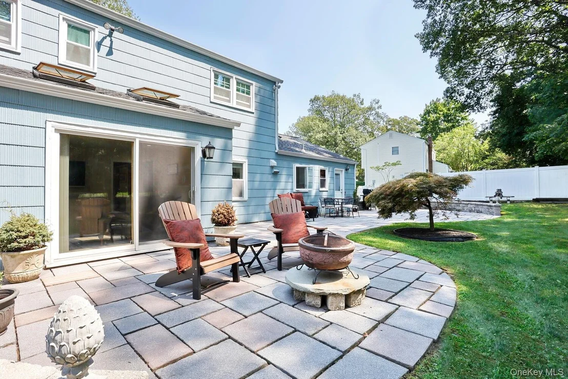 Photo of 19 Yorkshire Drive