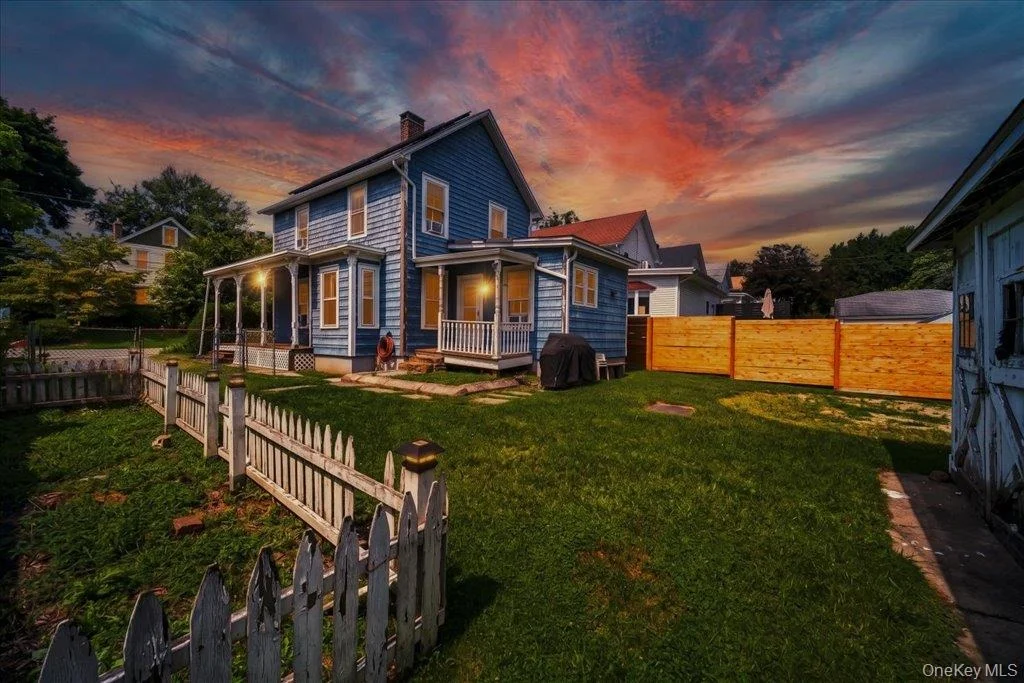 Photo of 5 Maple Street