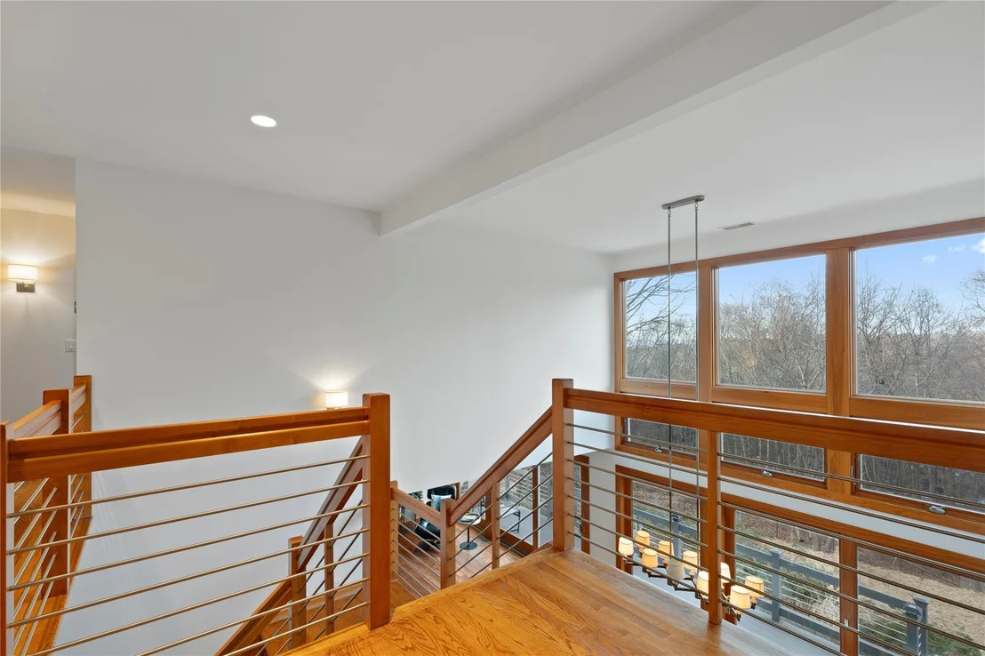 Photo of 44 Riverview Road