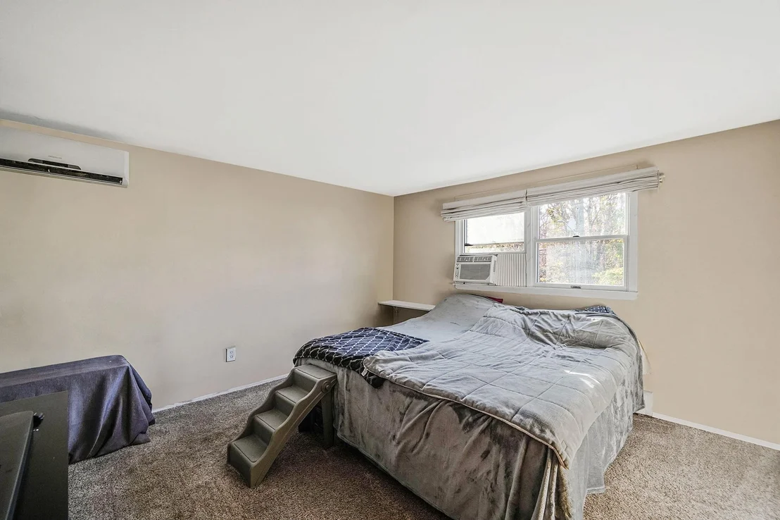 Photo of 10 Marchant Drive