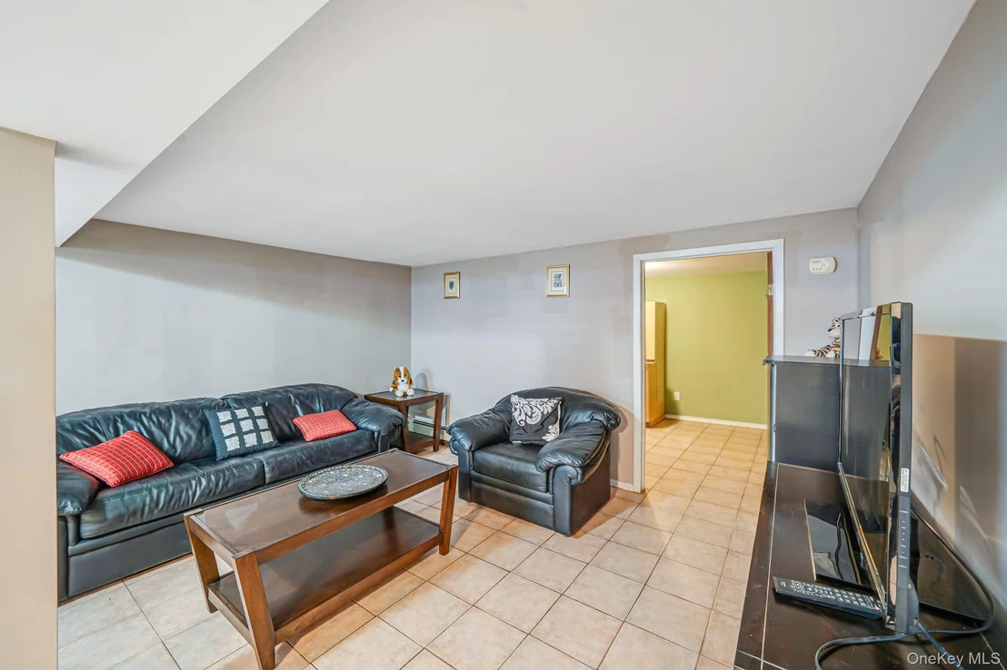 Photo of 3 Huron Road