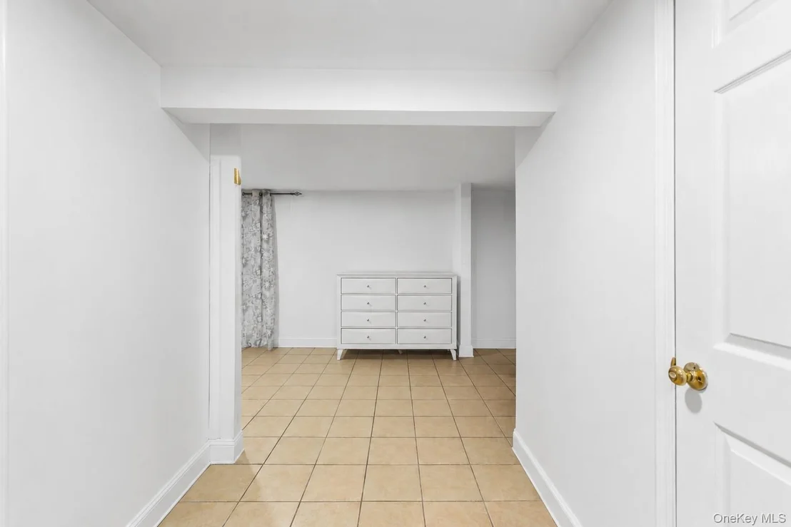 Photo of 121 Broadway