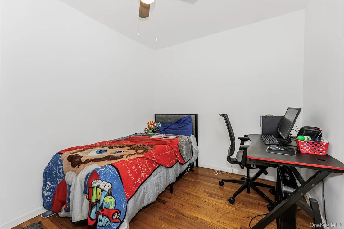 Photo of 426 Calhoun Avenue