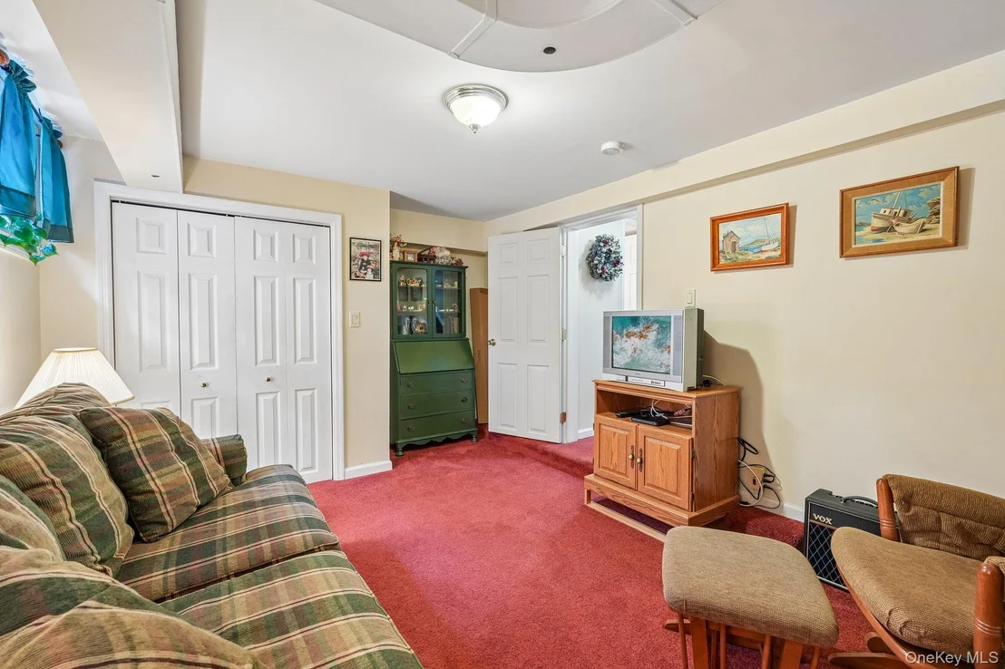 Photo of 105 Hildreth Place