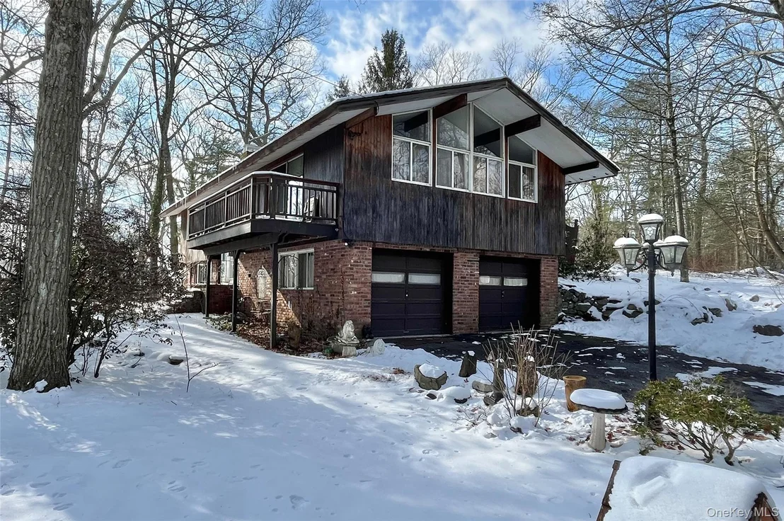 Photo of 12 Deer Path Road