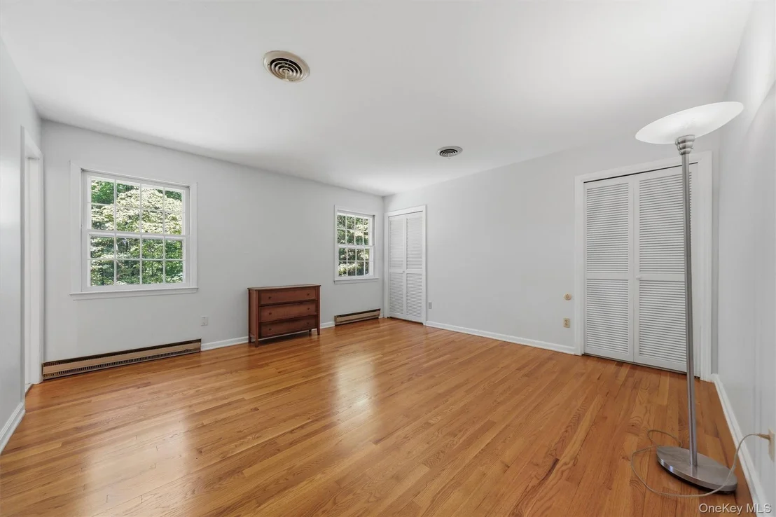 Photo of 75 Pleasant Ridge Drive