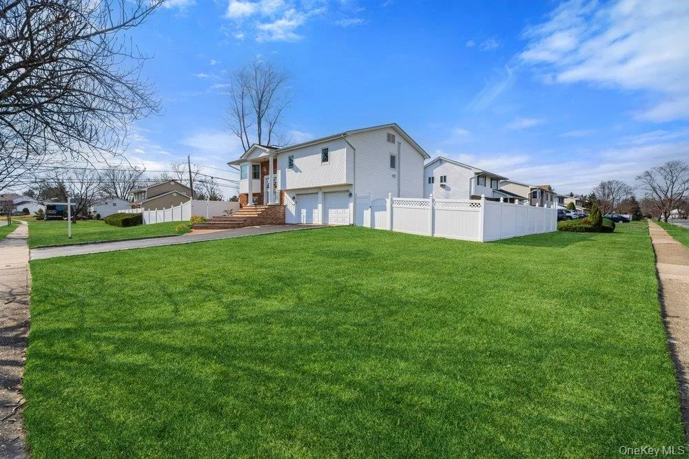 Photo of 64 Marquette Drive
