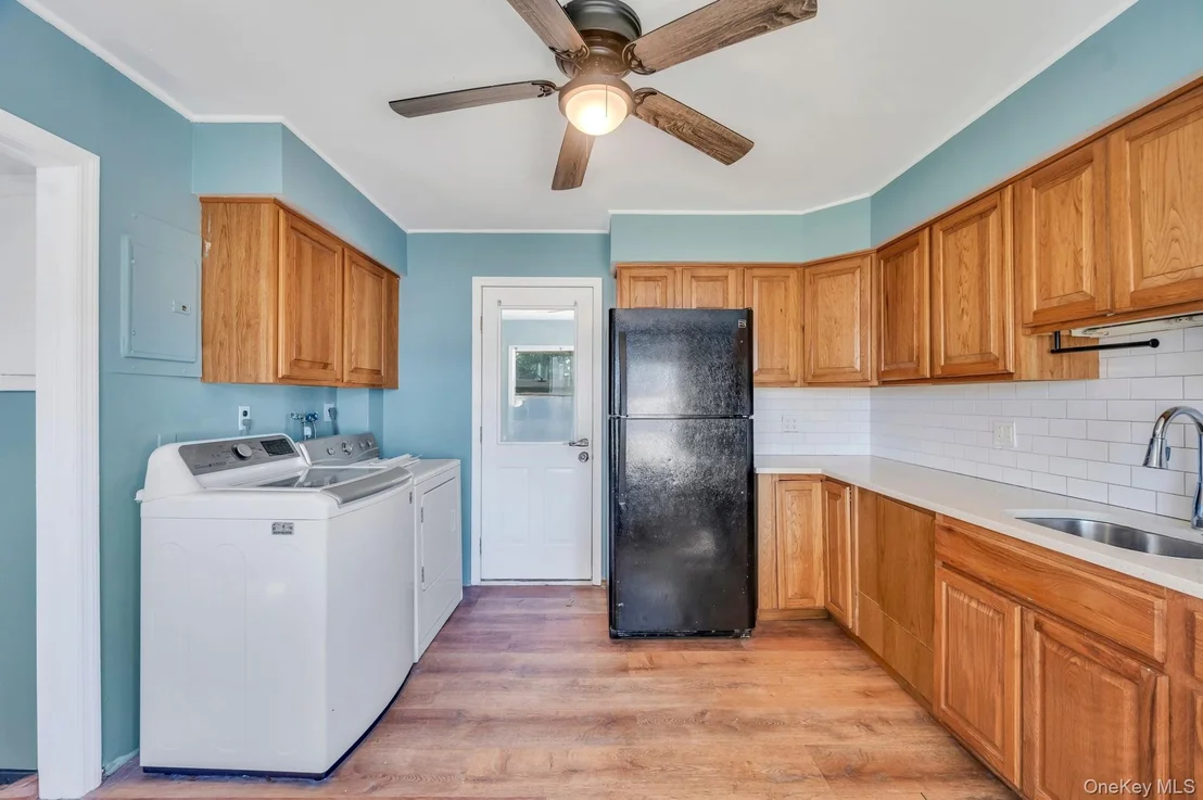 Photo of 81 Division Avenue