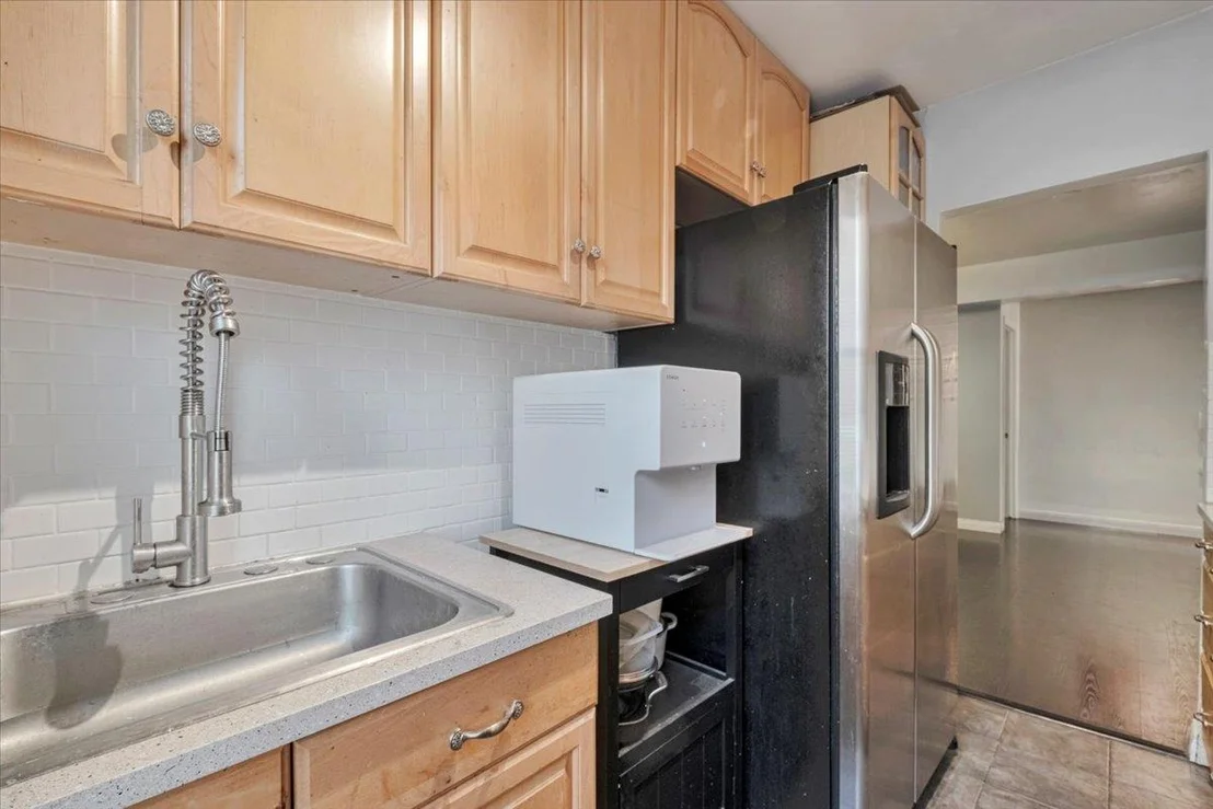 Photo of Unit 1A at 804 Bronx River Road