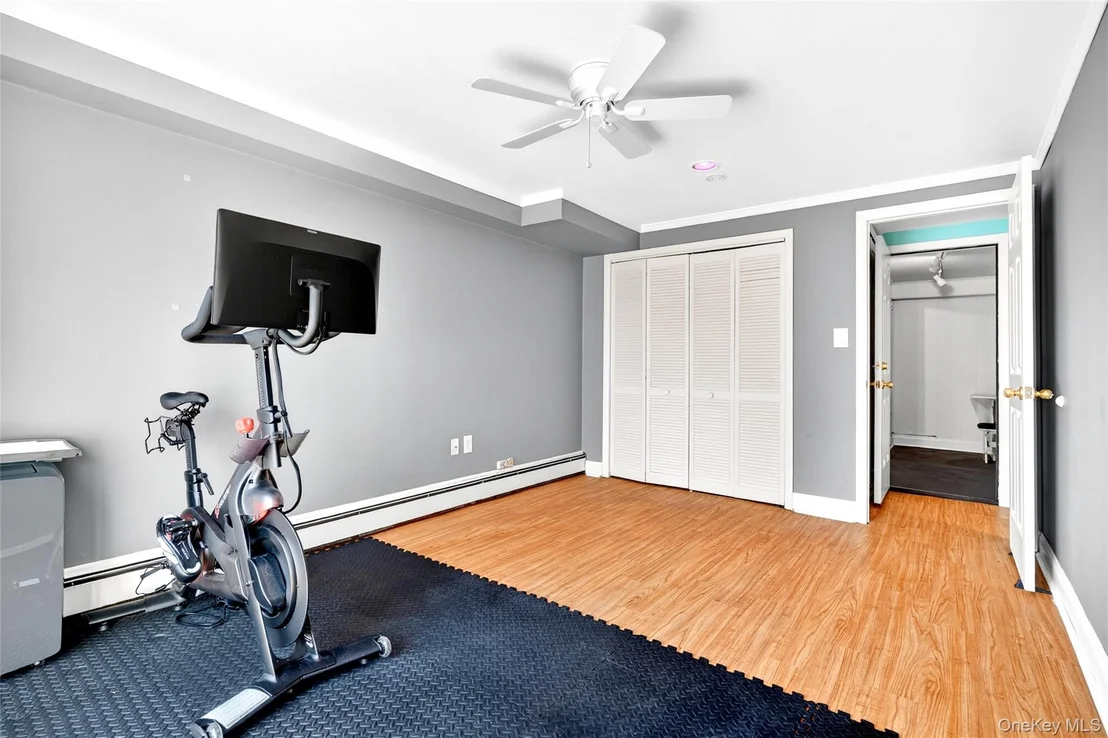 Photo of 25 Hillside Avenue