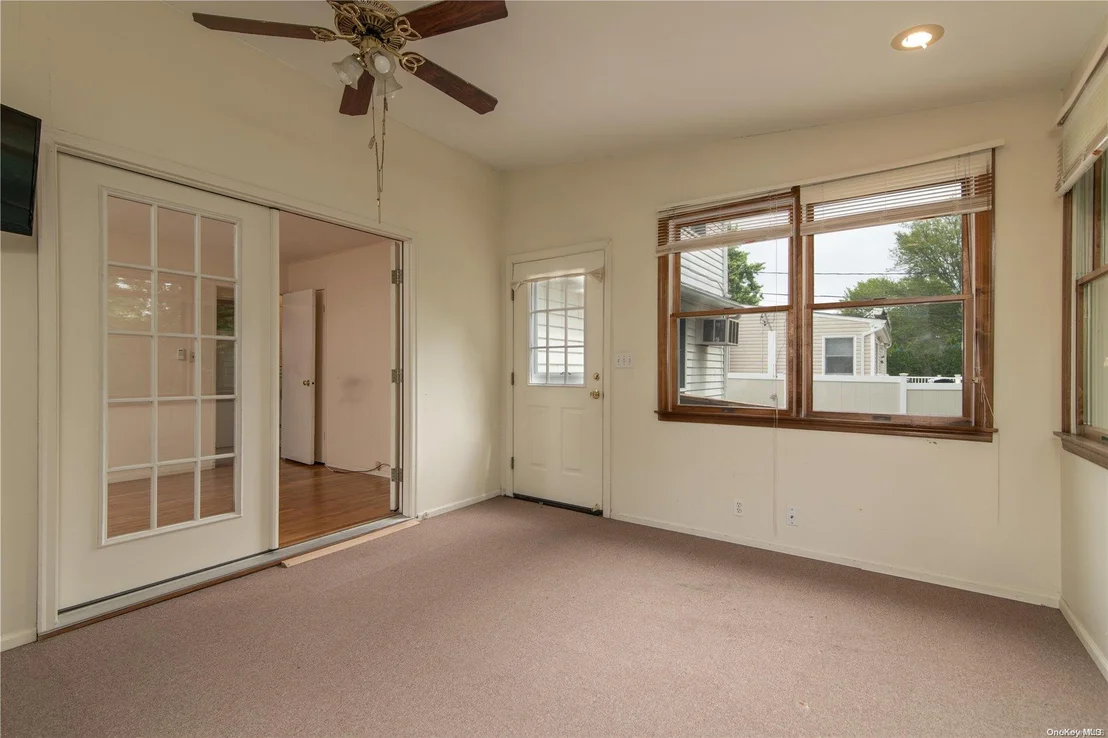 Photo of 5 Crescent Drive