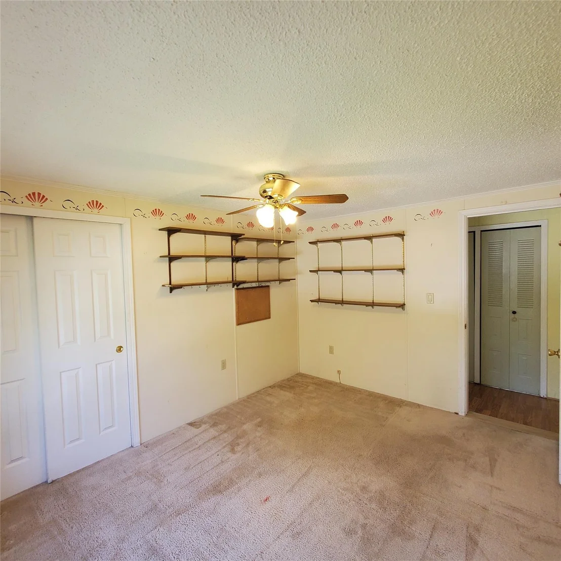 Photo of 70 Kens Way