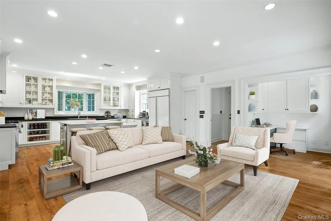 Photo of 14 Mendota Avenue