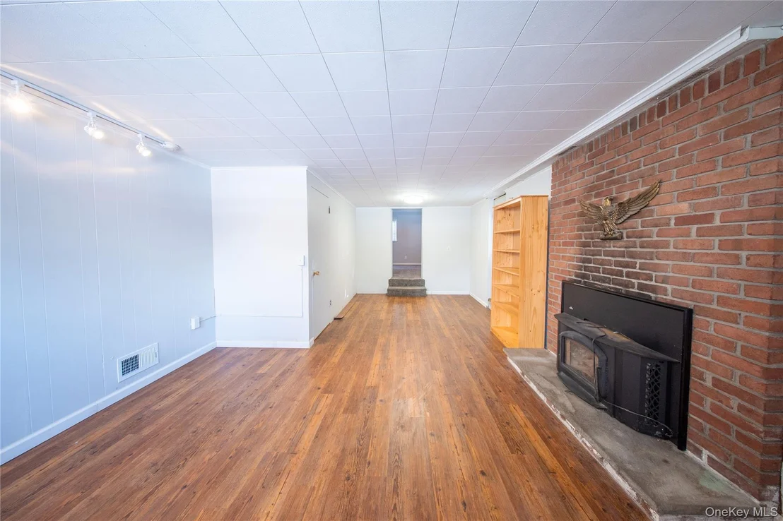 Photo of 41 Foxhill Road