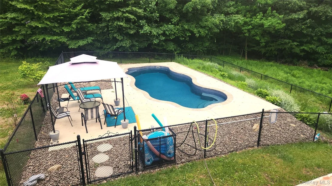 Photo of 69 Ridge Road