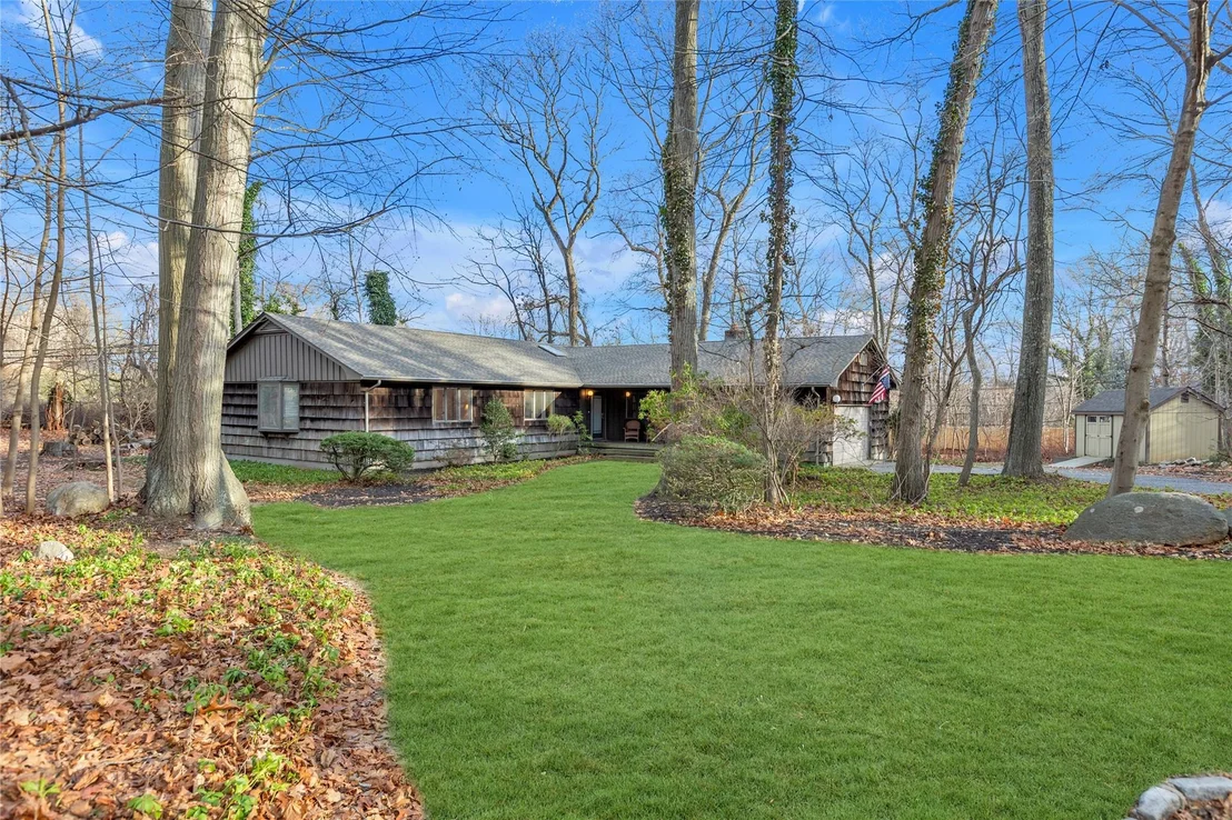 Photo of 12 Red Oak Road