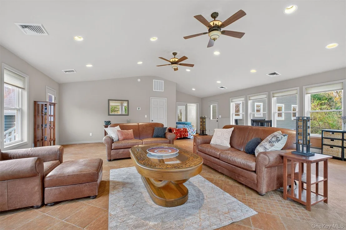 Photo of 57 Kingwood Drive