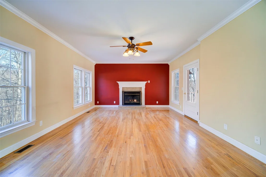 Photo of 16 Pheasant Run Road