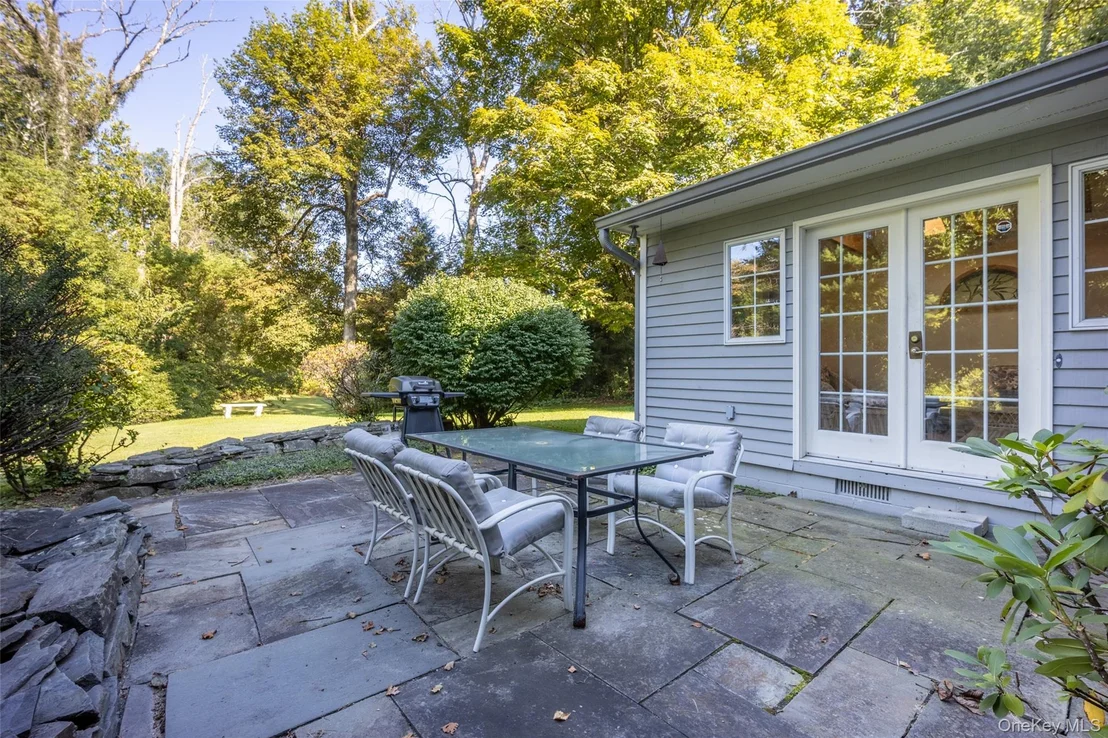 Photo of 102 Stream Lane