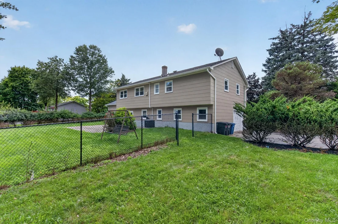 Photo of 123 Lester Drive