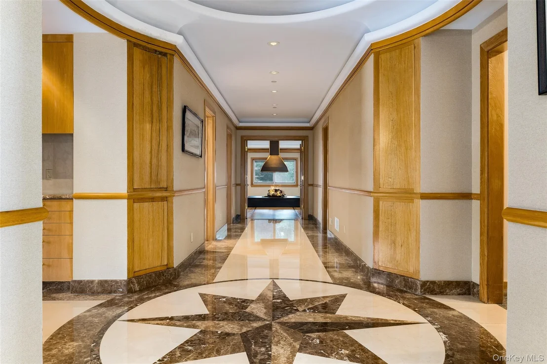 Photo of 7 Rockledge Road