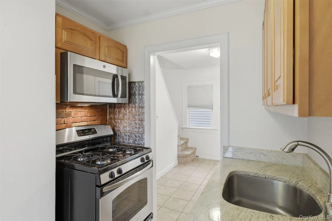 Photo of 20 Samstag Avenue