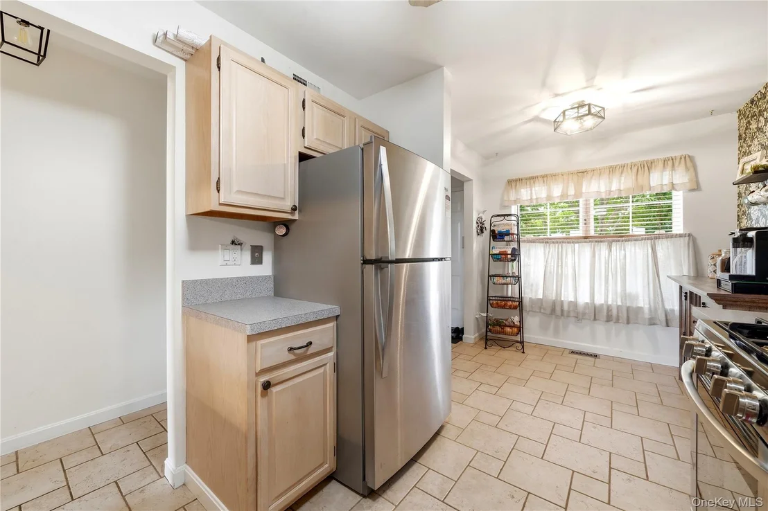 Photo of 21 Broadlawn Drive