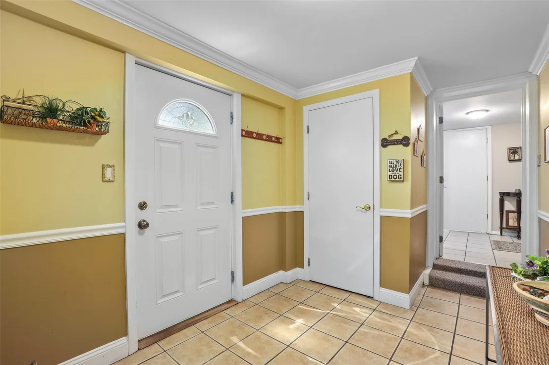 Photo of 130 Putnam Road