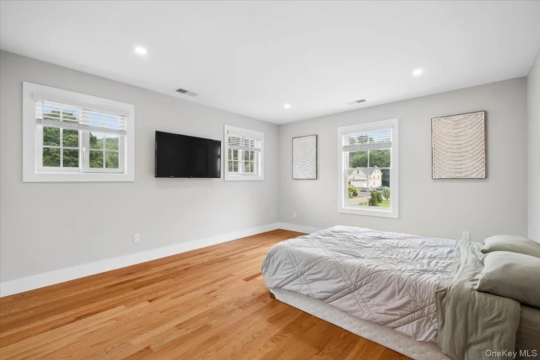 Photo of 9 Beverly Road