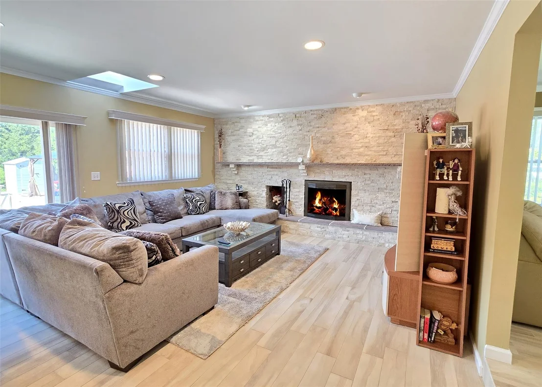 Photo of 29 Charlemagne Drive