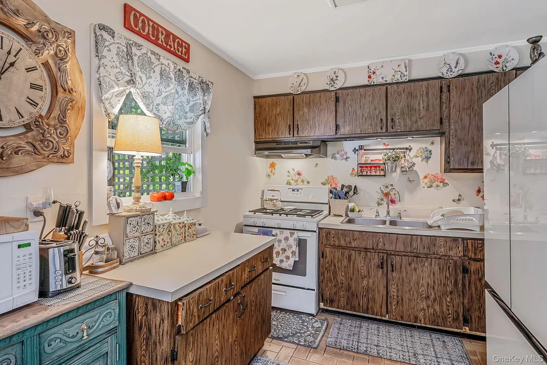 Photo of 58 Royal Avenue