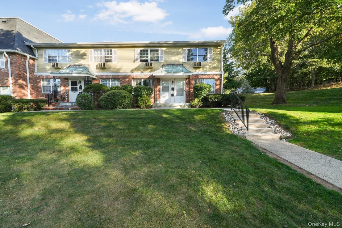 Photo of 199 Parkside Drive