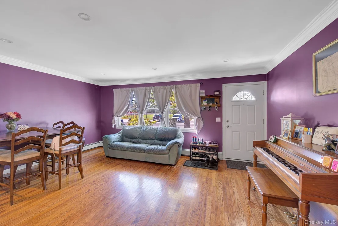 Photo of 57 Richmond Avenue
