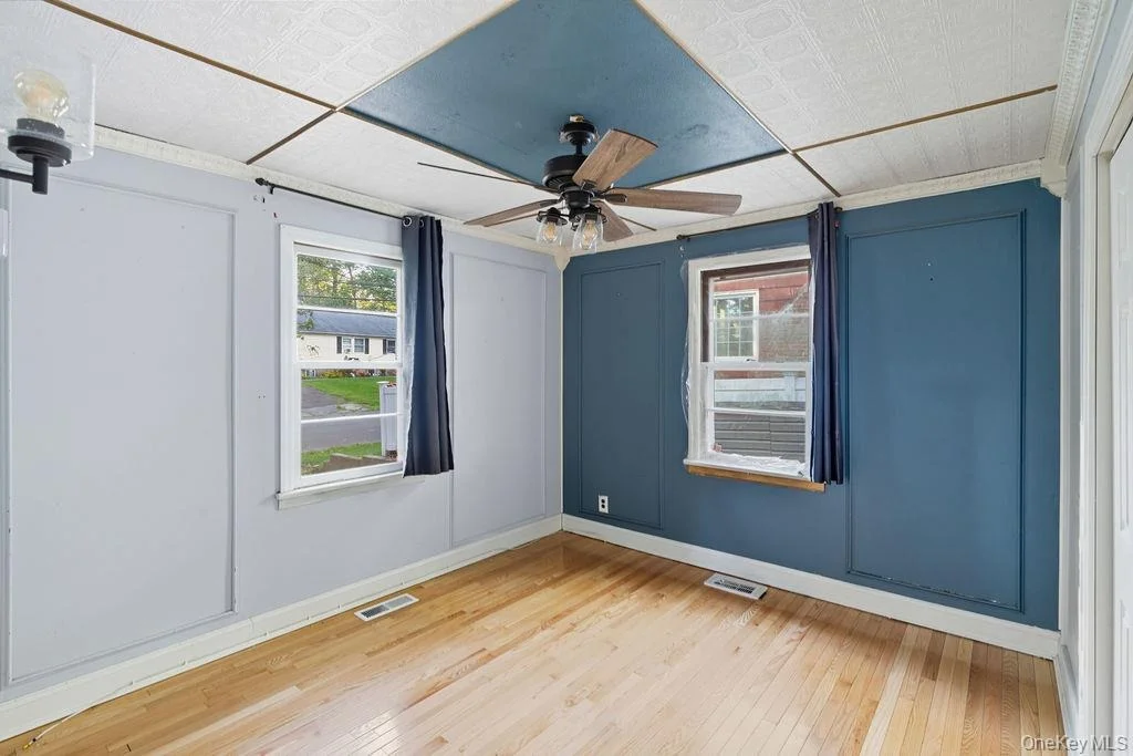 Photo of 230 Lakeside Trail