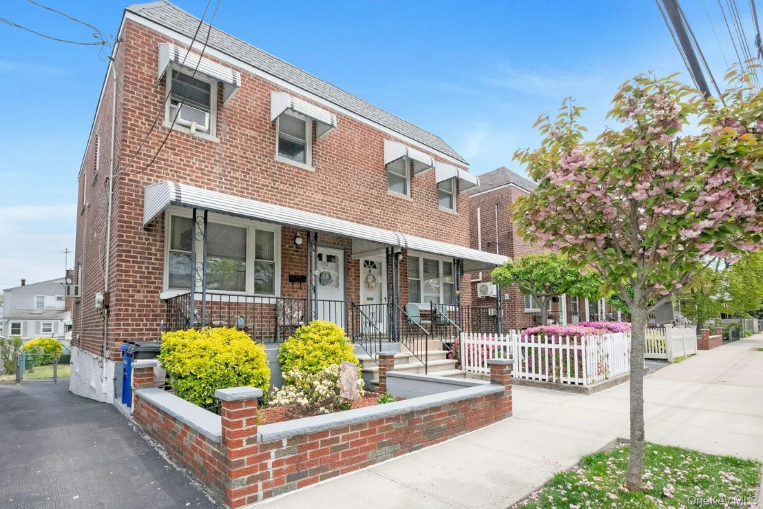 Photo of 152 Meagher Avenue