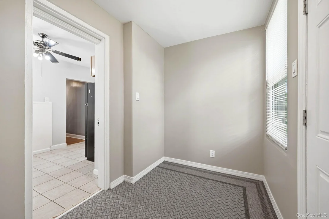 Photo of 4000 Pratt Avenue