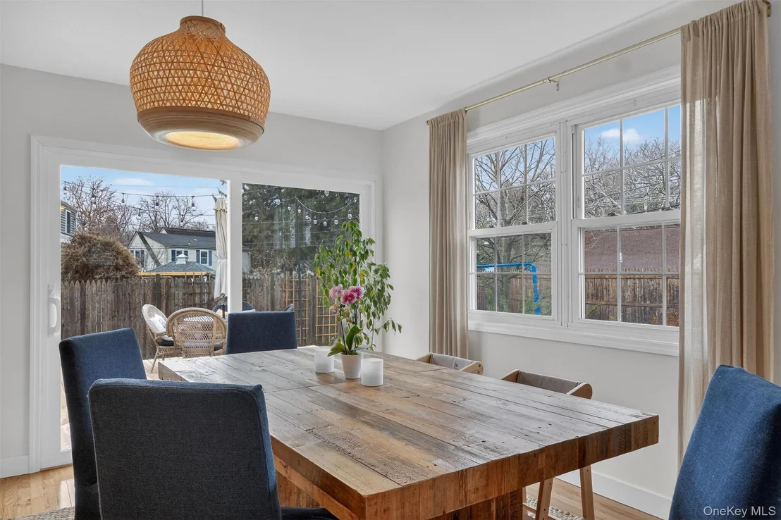 Photo of 114 Chestnut Drive