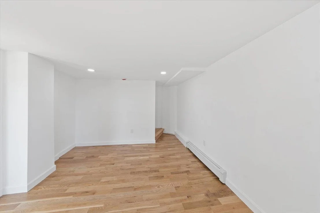Photo of 177 4th Street