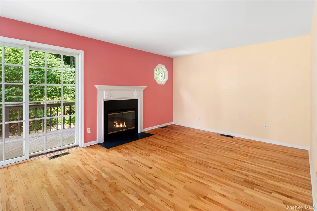 Photo of 1804 Regent Drive