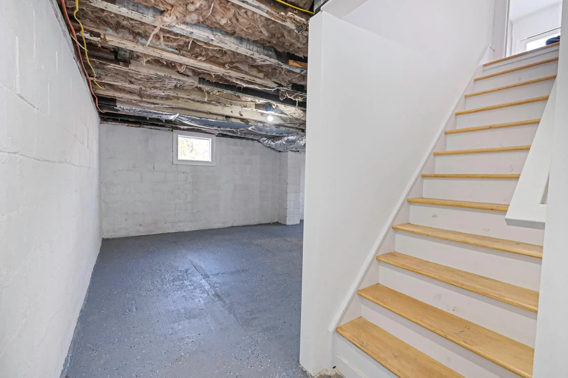 Photo of 448 Avondale Drive
