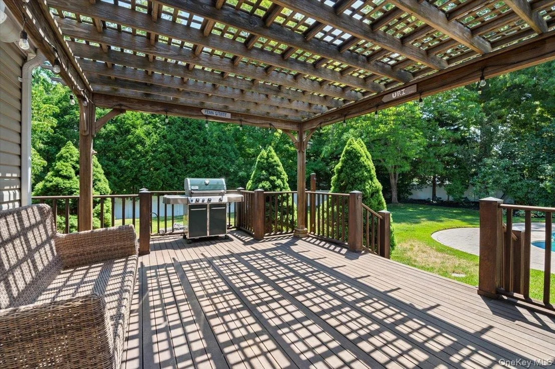 Photo of 16 Brook Lane